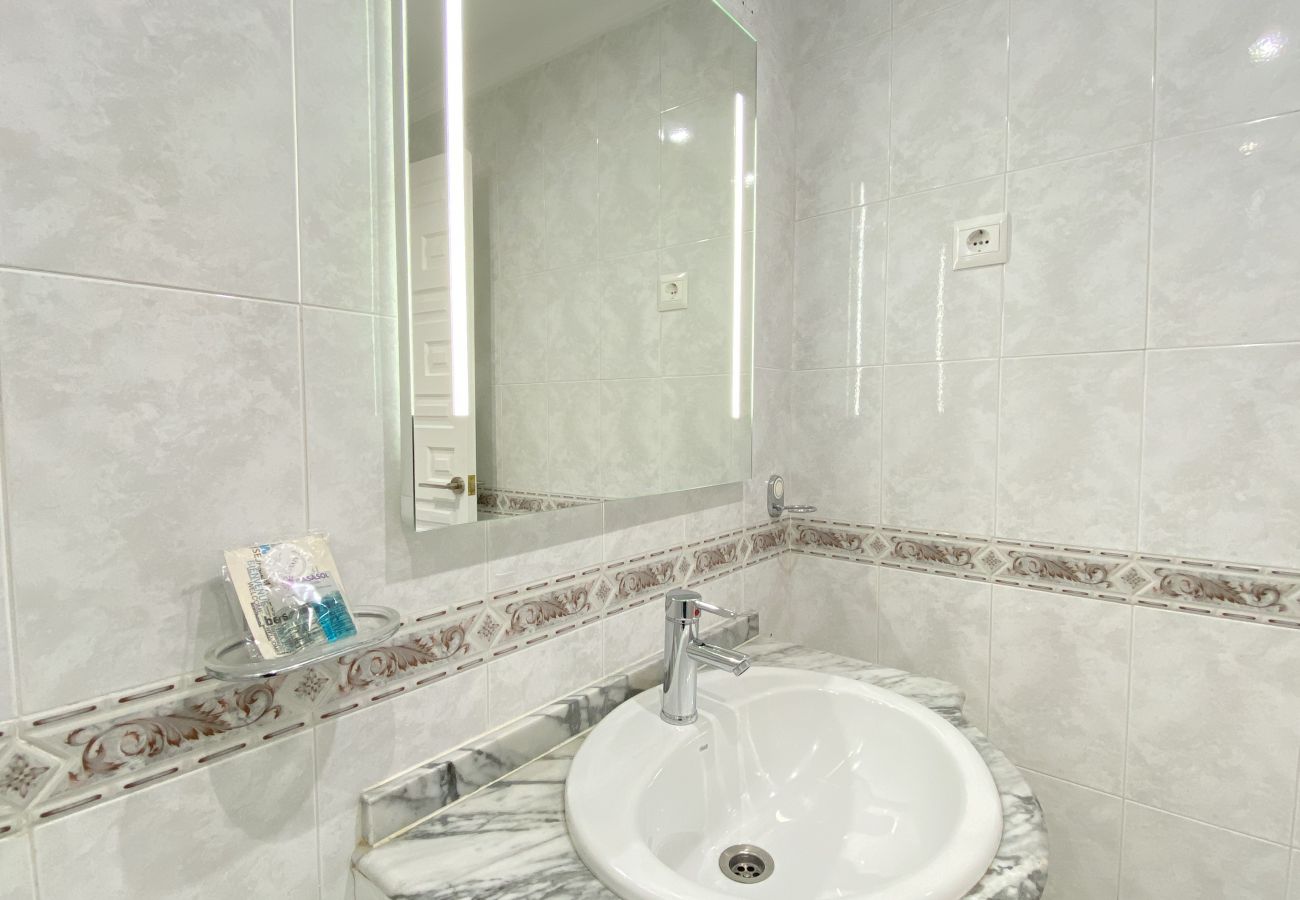 Ferienwohnung in Nerja - Acapulco Playa 412 by Casasol 