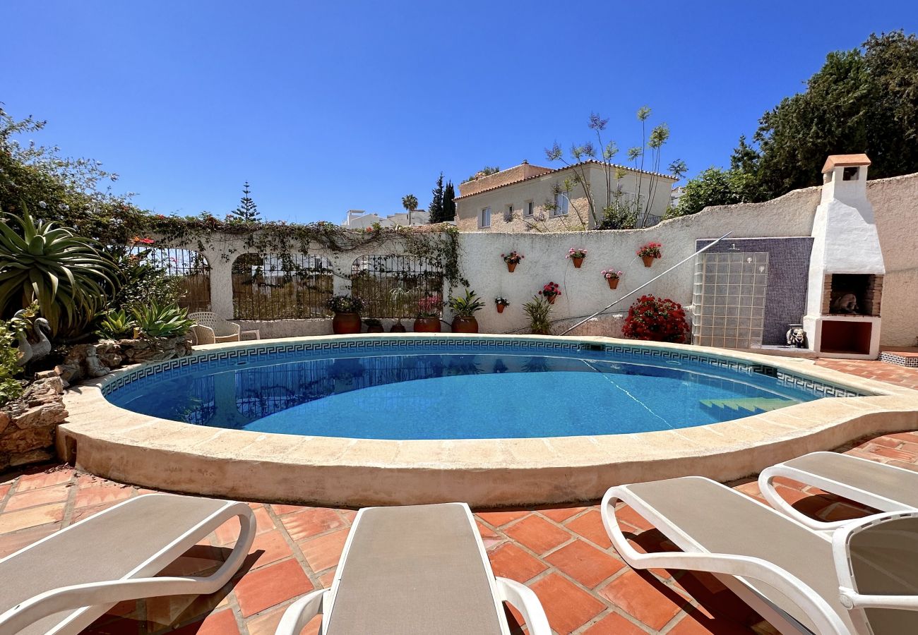 Ferienwohnung in Nerja - Chimenea 15 Private Pool and Parking by Casasol 