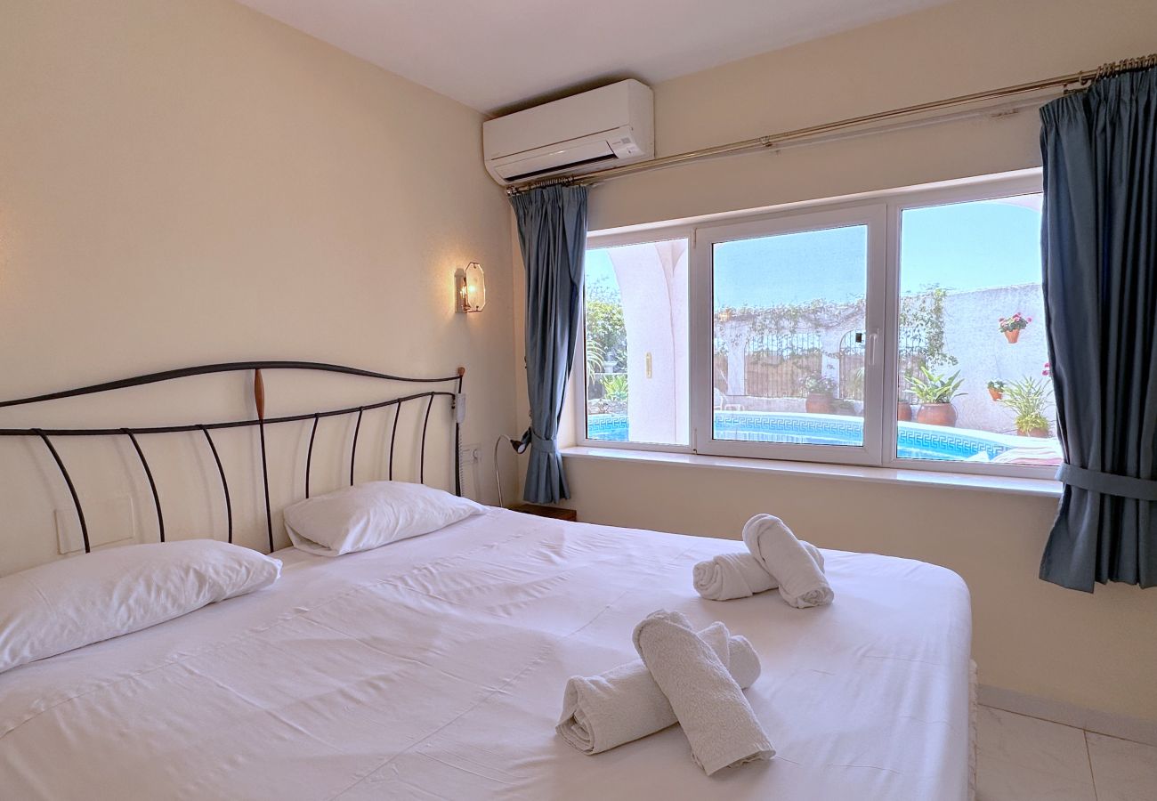 Ferienwohnung in Nerja - Chimenea 15 Private Pool and Parking by Casasol 