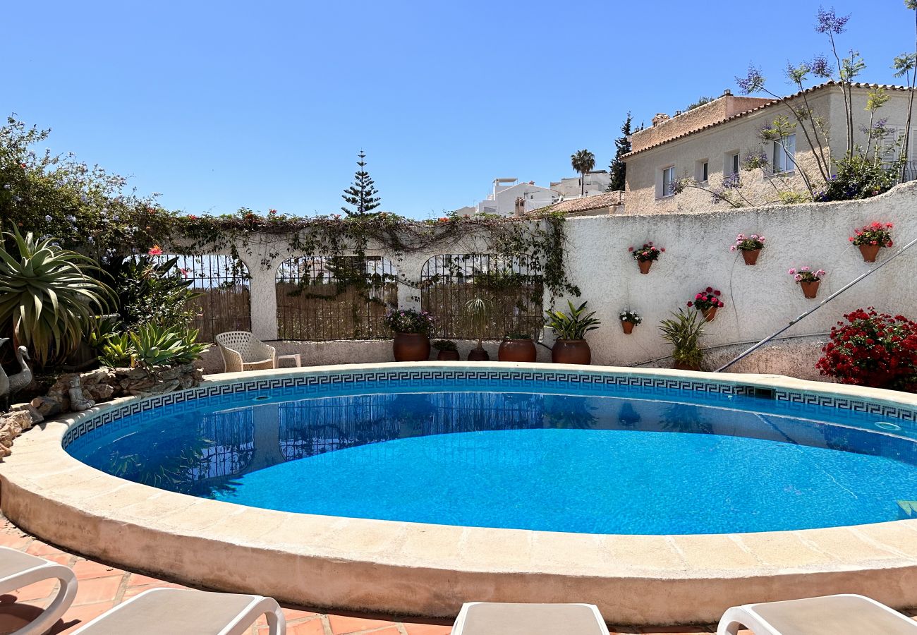 Ferienwohnung in Nerja - Chimenea 15 Private Pool and Parking by Casasol 