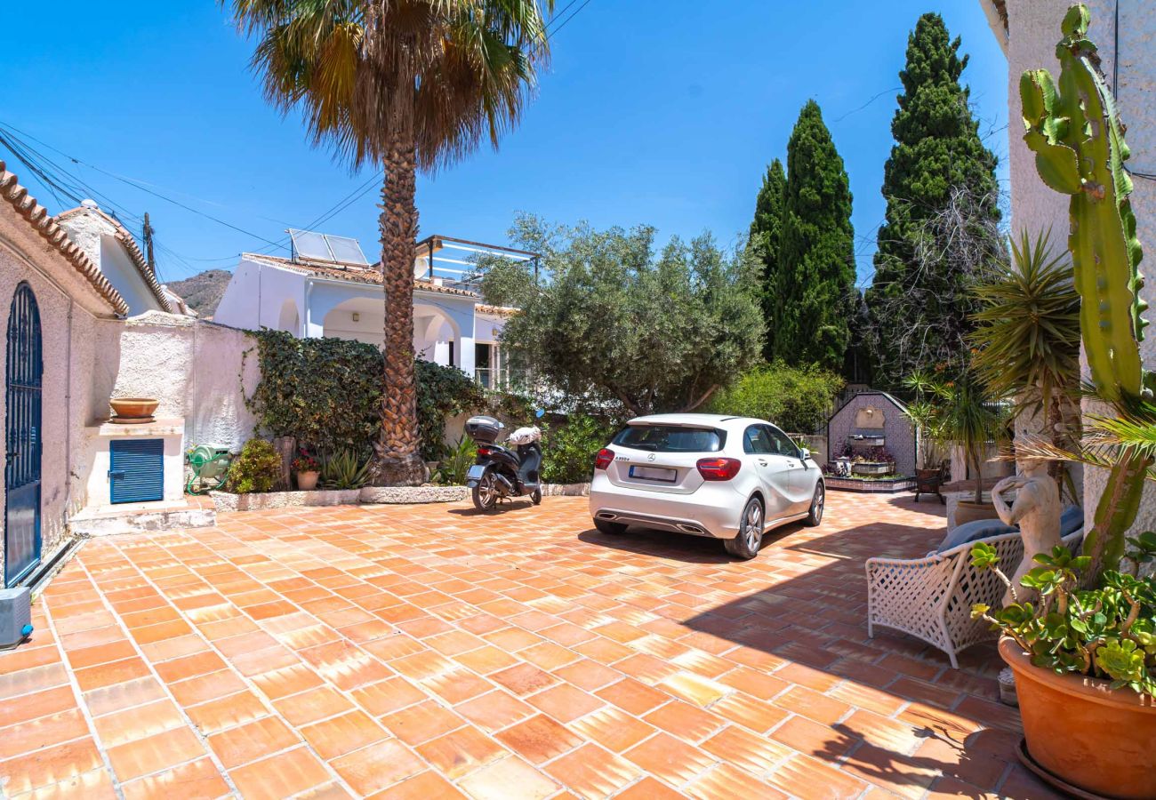 Ferienwohnung in Nerja - Chimenea 15 Private Pool and Parking by Casasol 