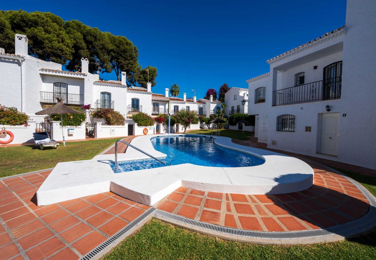 Villa in Nerja - Los Pinos 29 Villas by Casasol 