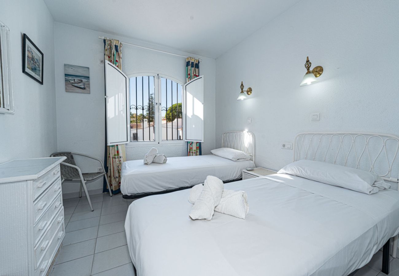 Villa in Nerja - Los Pinos 29 Villas by Casasol 