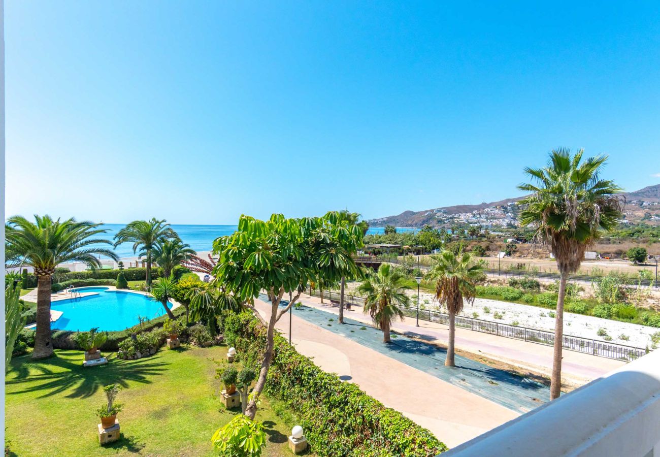 Ferienwohnung in Nerja - Stella Maris Beachfront 1B by Casasol 