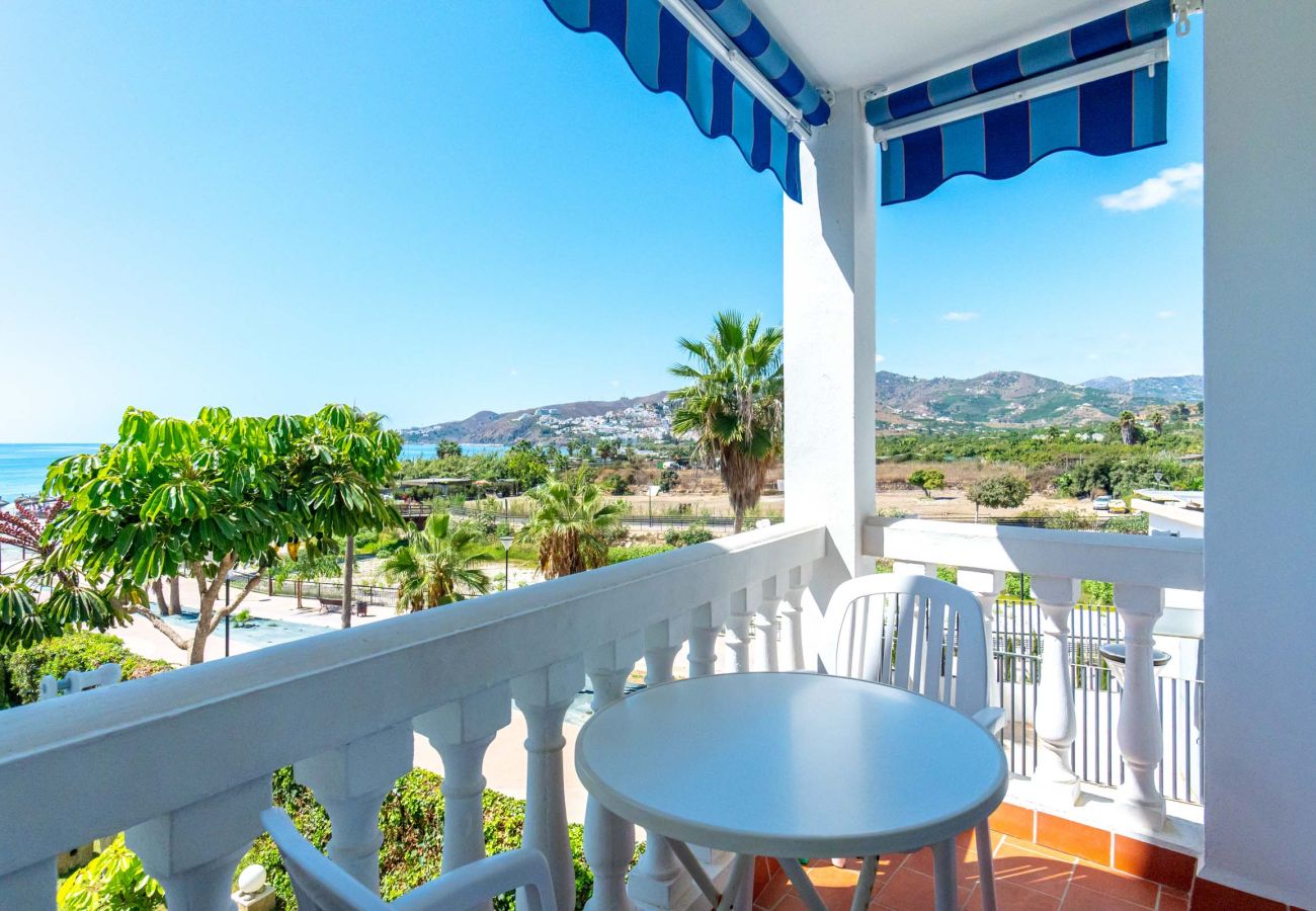 Ferienwohnung in Nerja - Stella Maris Beachfront 1B by Casasol 
