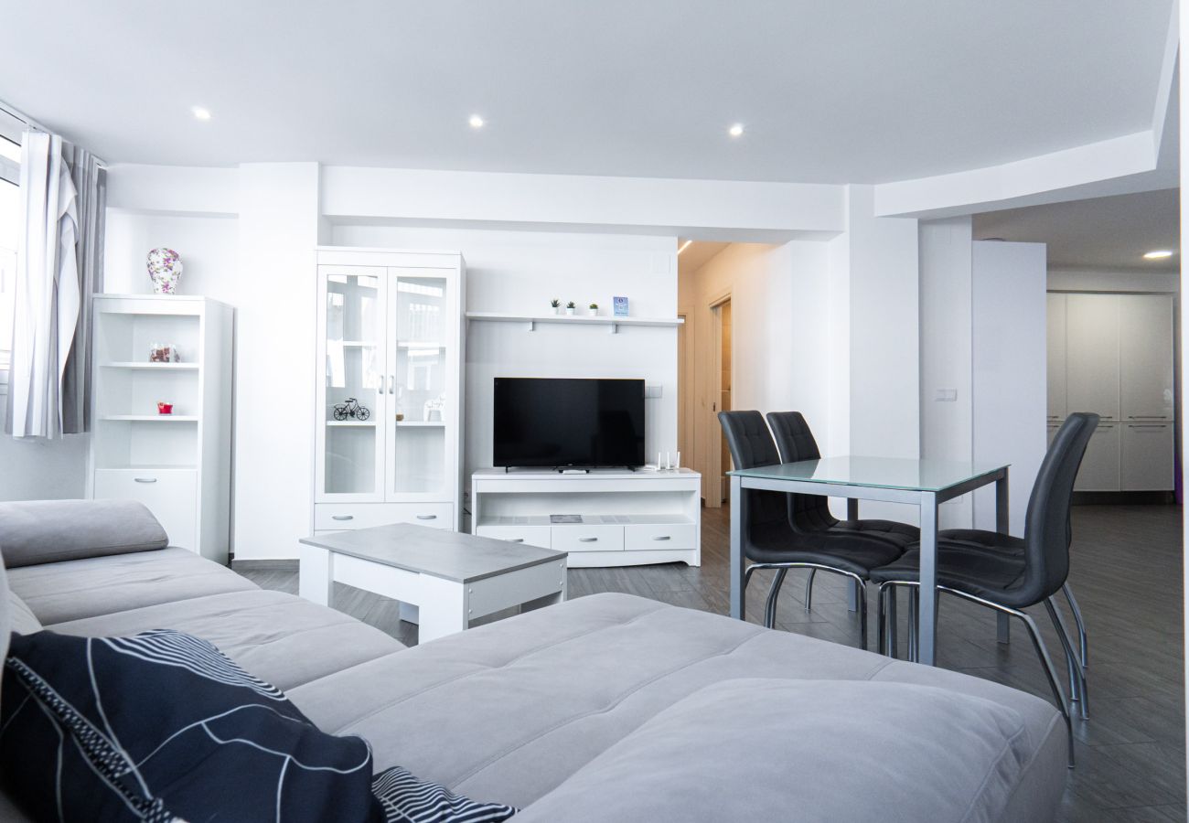 Ferienwohnung in Nerja - Apartamento Centro Life by Casasol 