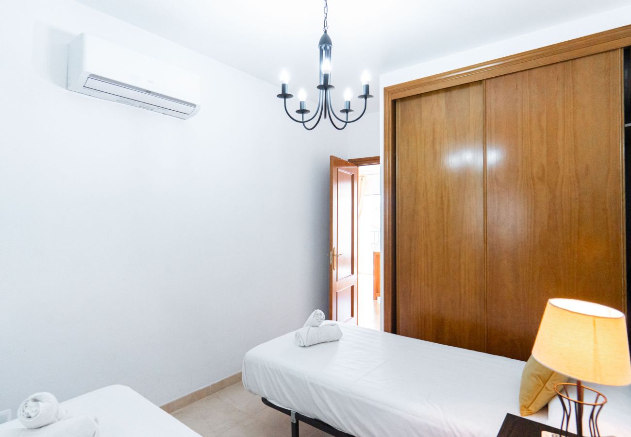 Ferienwohnung in Nerja - Chimenea Pinar 2 Apartment by Casasol 