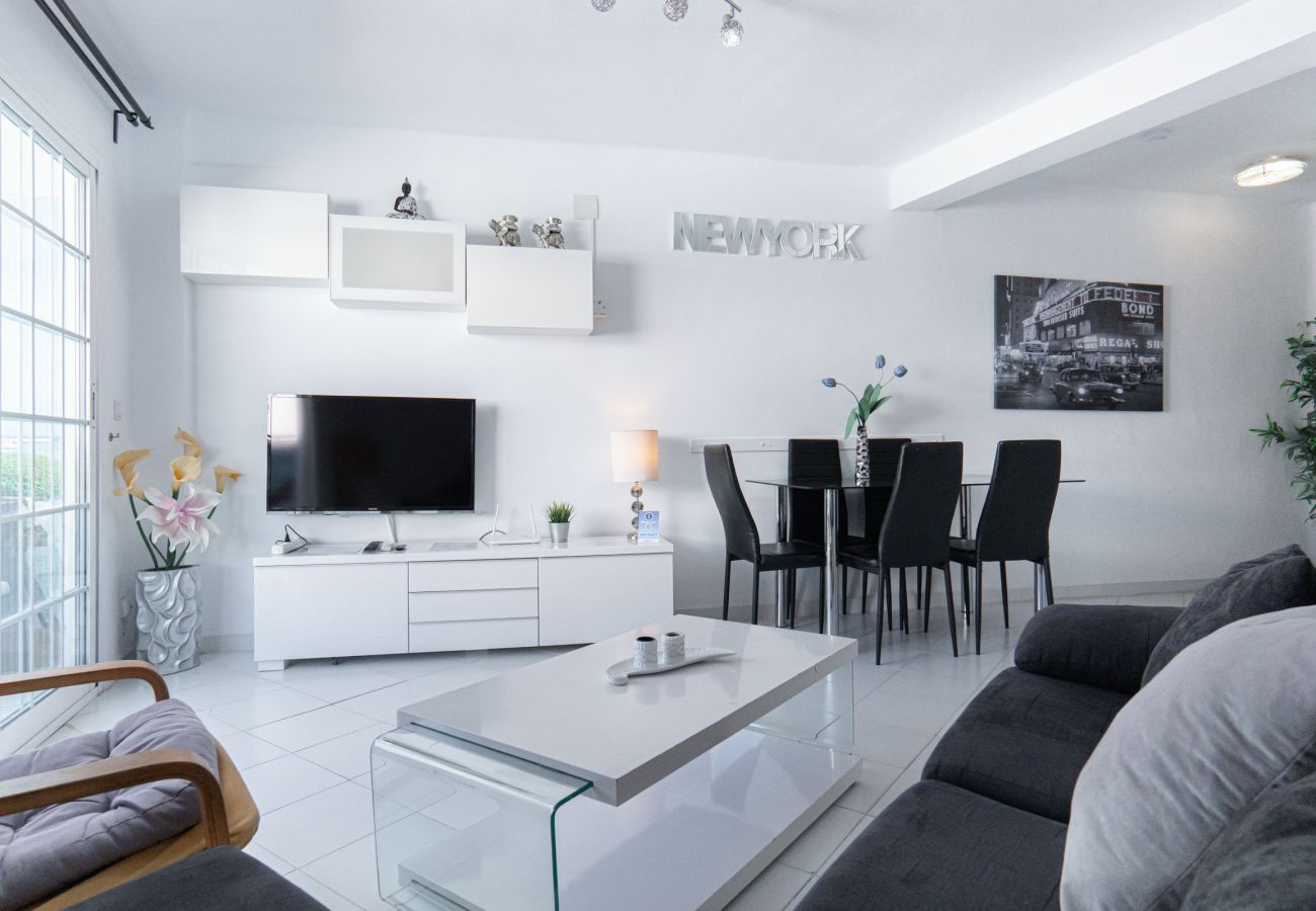 Ferienwohnung in Nerja - Apartamento Centro Top Floor by Casasol 
