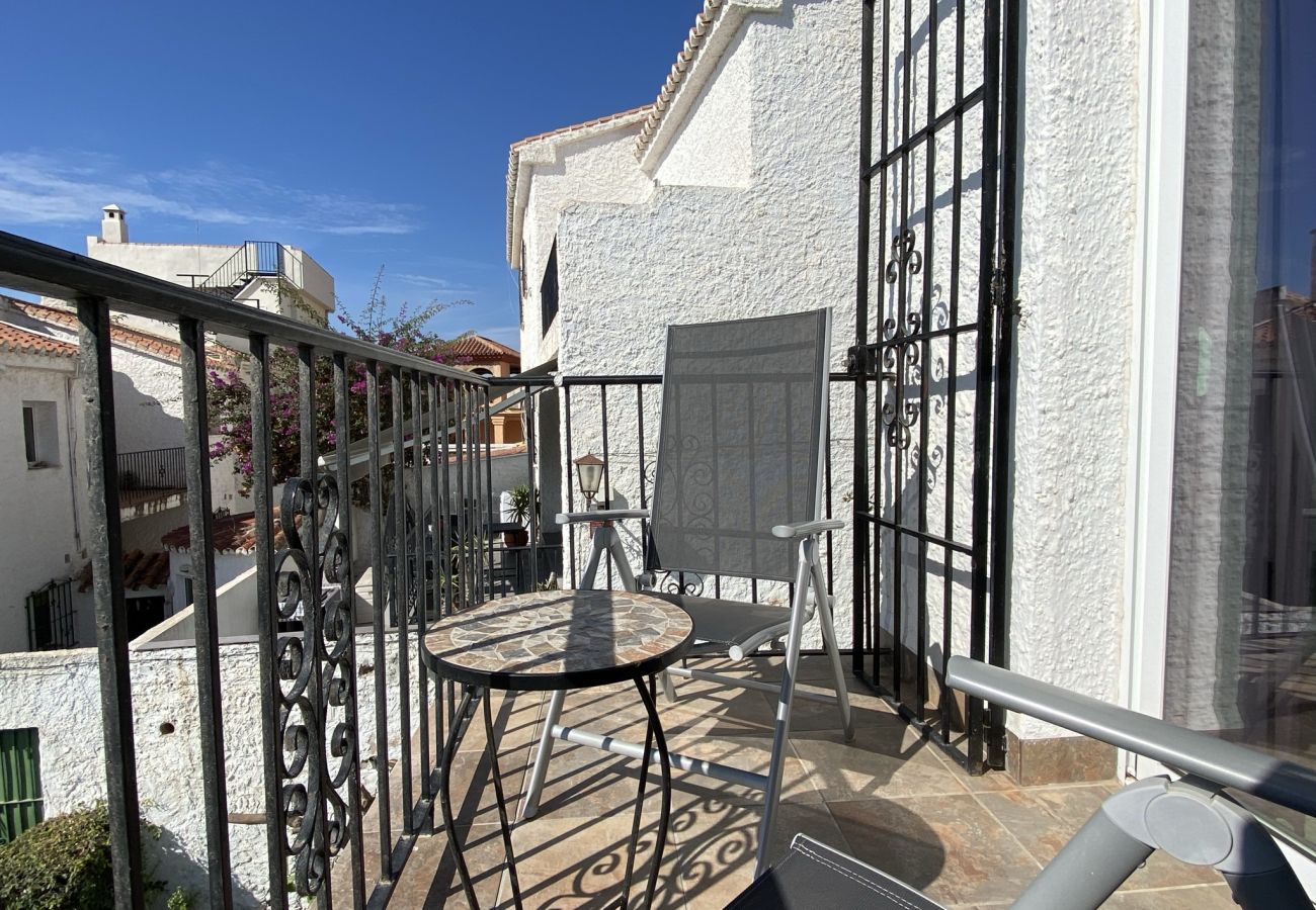 Doppelhaushälfte in Nerja - Casa Lovisa Private Pool by Casasol 