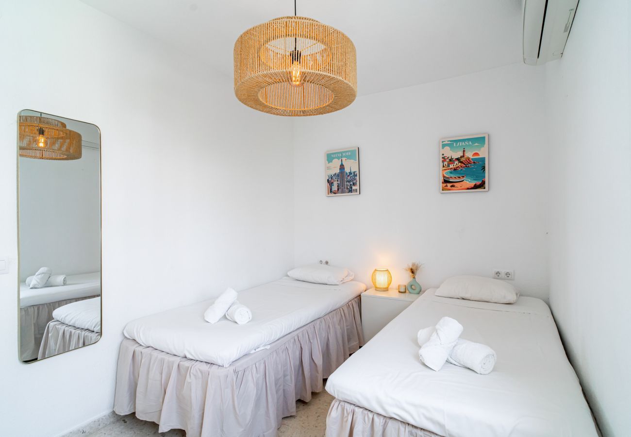 Doppelhaushälfte in Nerja - Casa Lovisa Private Pool by Casasol 