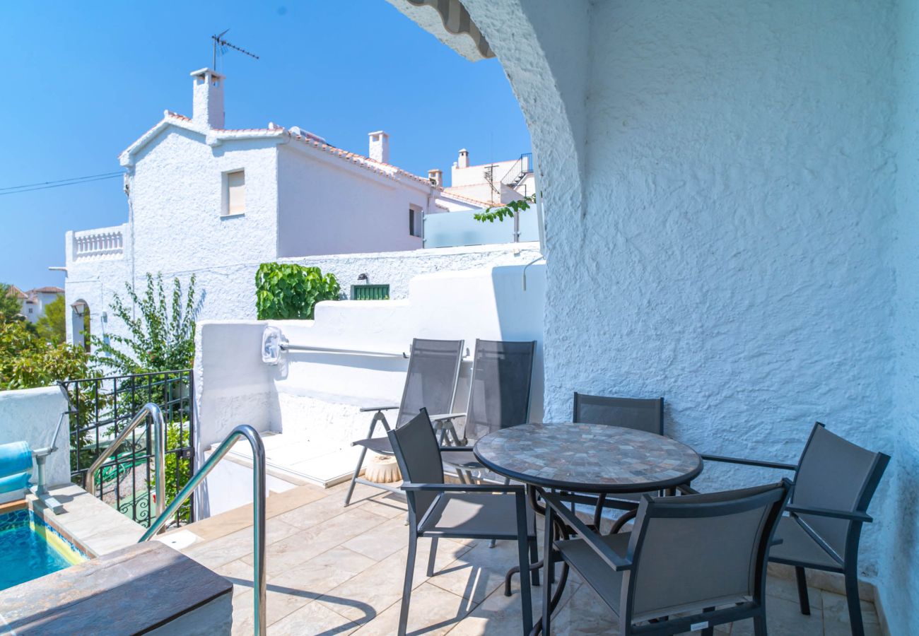 Doppelhaushälfte in Nerja - Casa Lovisa Private Pool by Casasol 