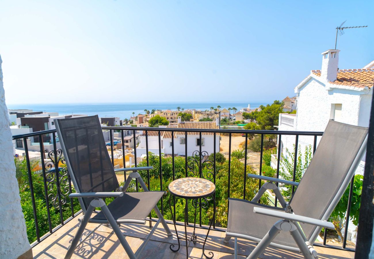 Doppelhaushälfte in Nerja - Casa Lovisa Private Pool by Casasol 