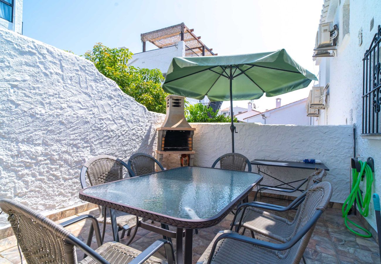 Doppelhaushälfte in Nerja - Casa Lovisa Private Pool by Casasol 