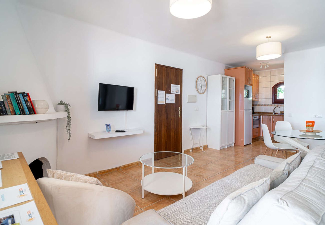 Doppelhaushälfte in Nerja - Capistrano Village Pueblo 15 by Casasol