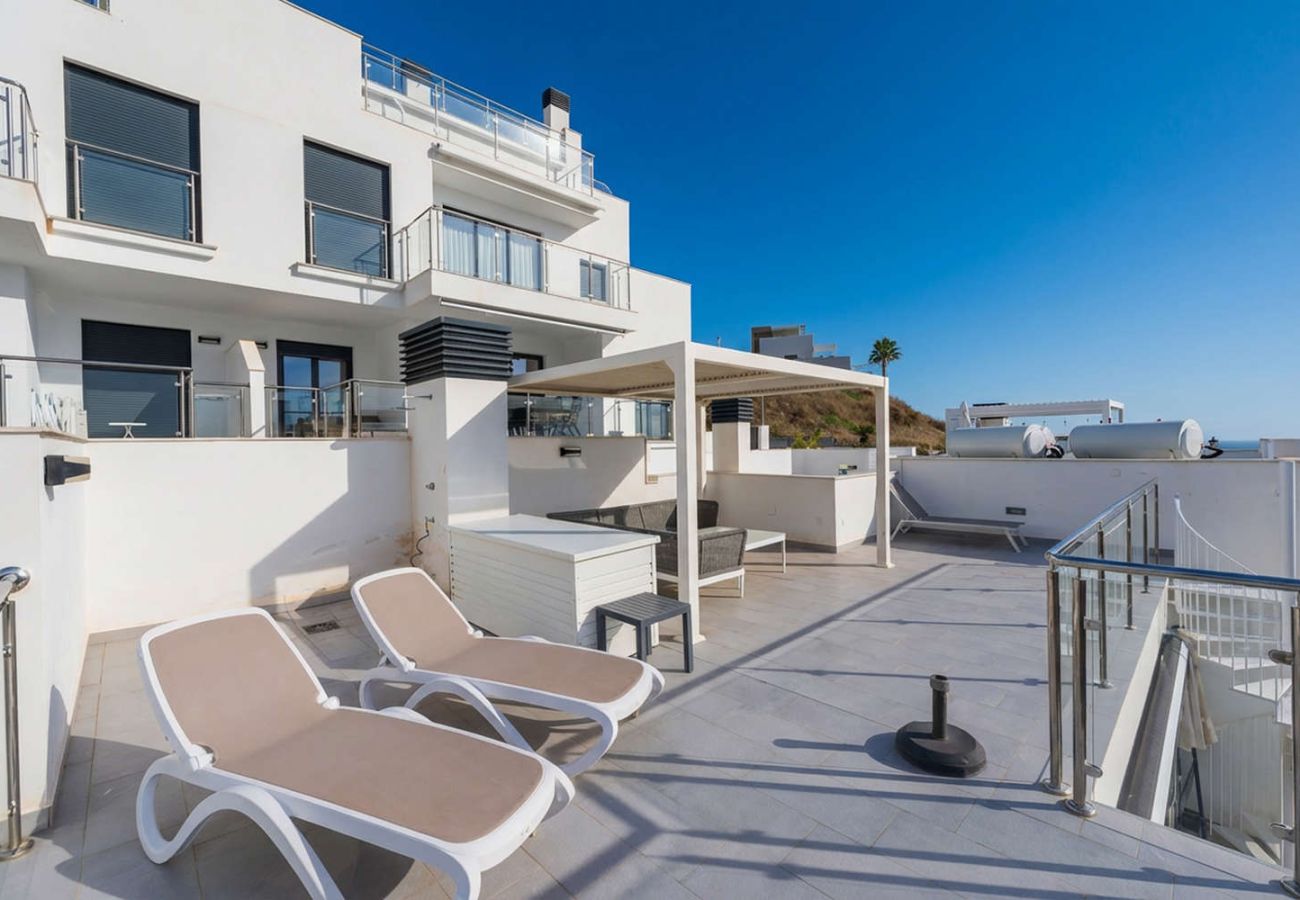 Ferienwohnung in Nerja - Penthouse Balcon del Mar 123 by Casasol 