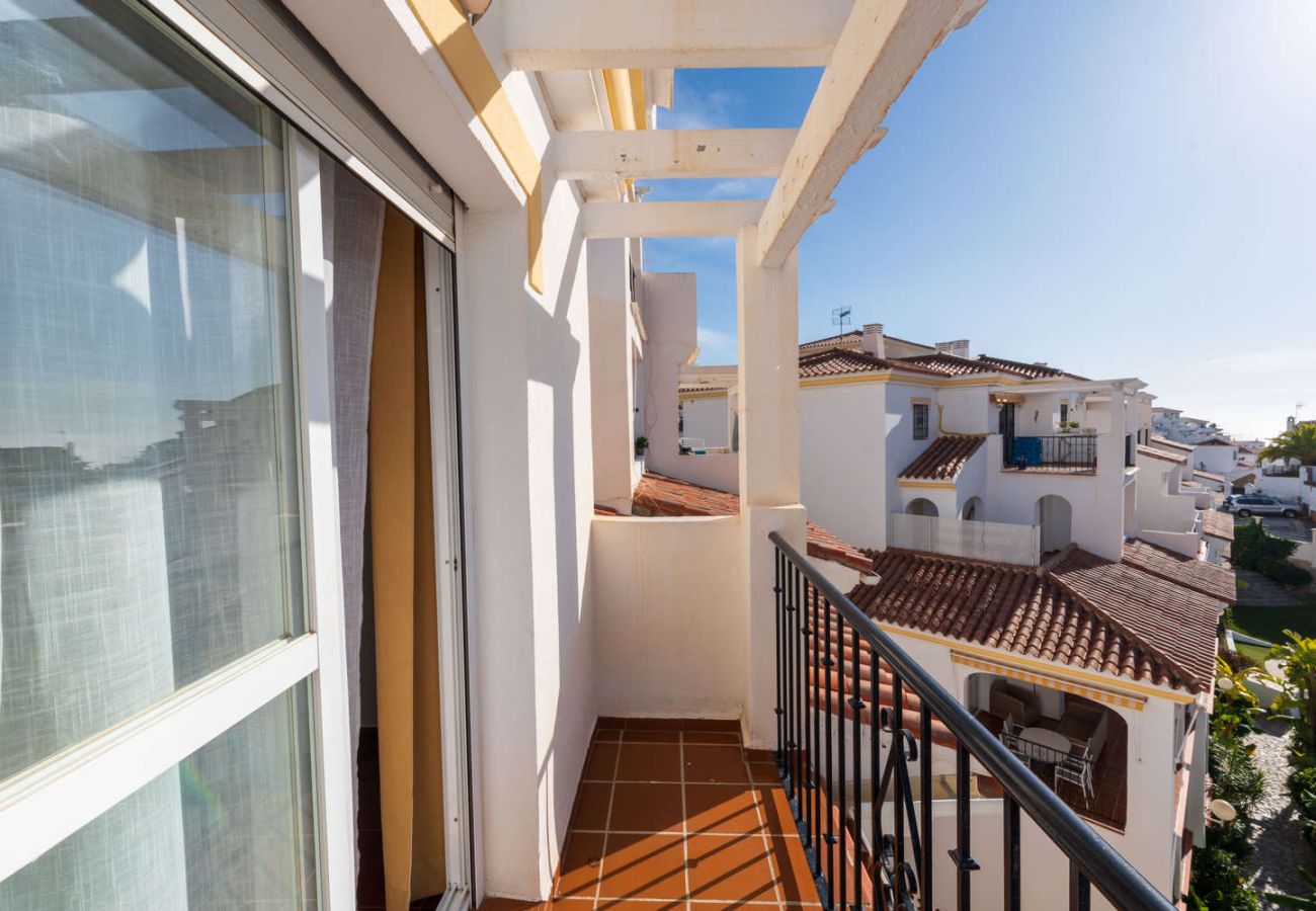 Ferienwohnung in Nerja - Ferienwohnung Valparaiso 1B am Burriana Strand mit Pool und 2 Badezimmern