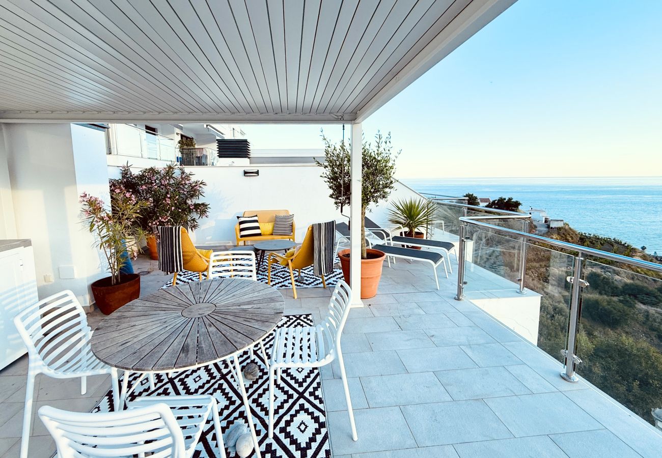 Ferienwohnung in Nerja - Penthouse Balcon del Mar 121 by Casasol 