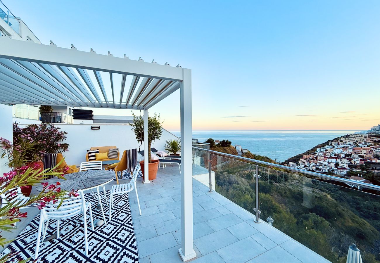 Ferienwohnung in Nerja - Penthouse Balcon del Mar 121 by Casasol 