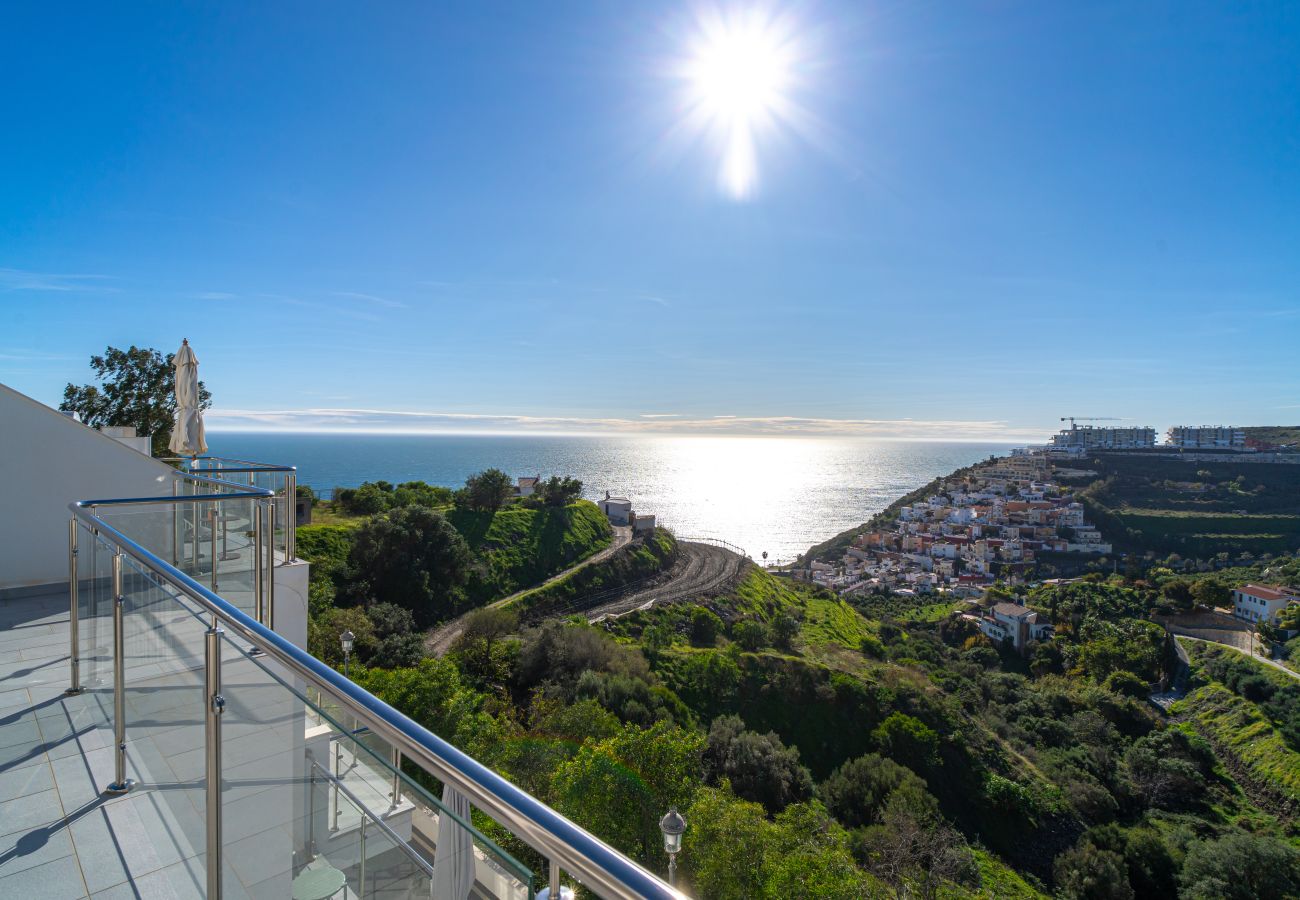 Ferienwohnung in Nerja - Penthouse Balcon del Mar 121 by Casasol 