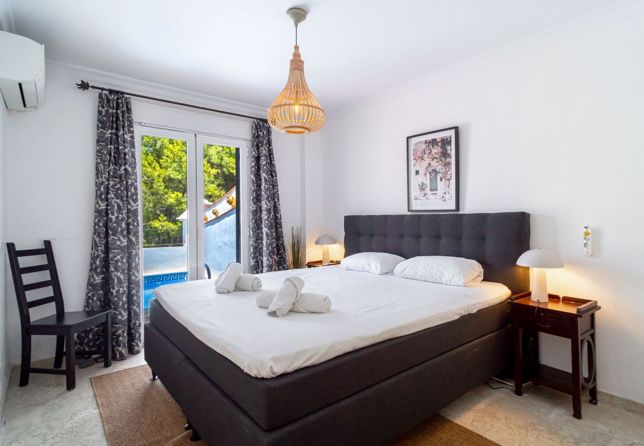 Villa in Nerja - Aljamar 4A Burriana Beach by Casasol 
