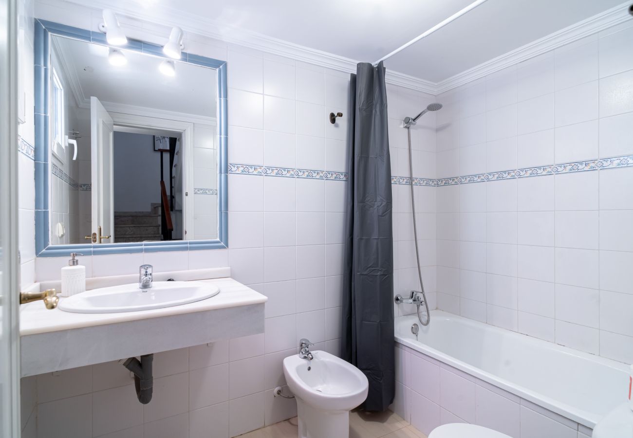 Villa in Nerja - Aljamar 4A Burriana Beach by Casasol 