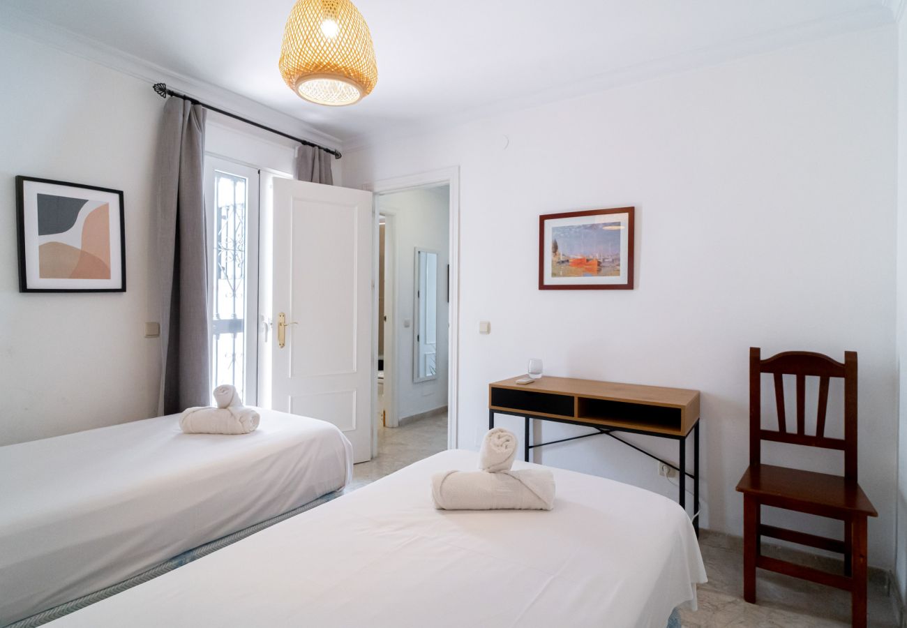 Villa in Nerja - Aljamar 4A Burriana Beach by Casasol 