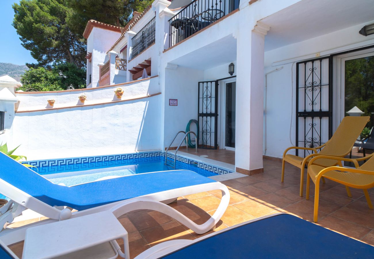 Villa in Nerja - Aljamar 4A Burriana Beach by Casasol 