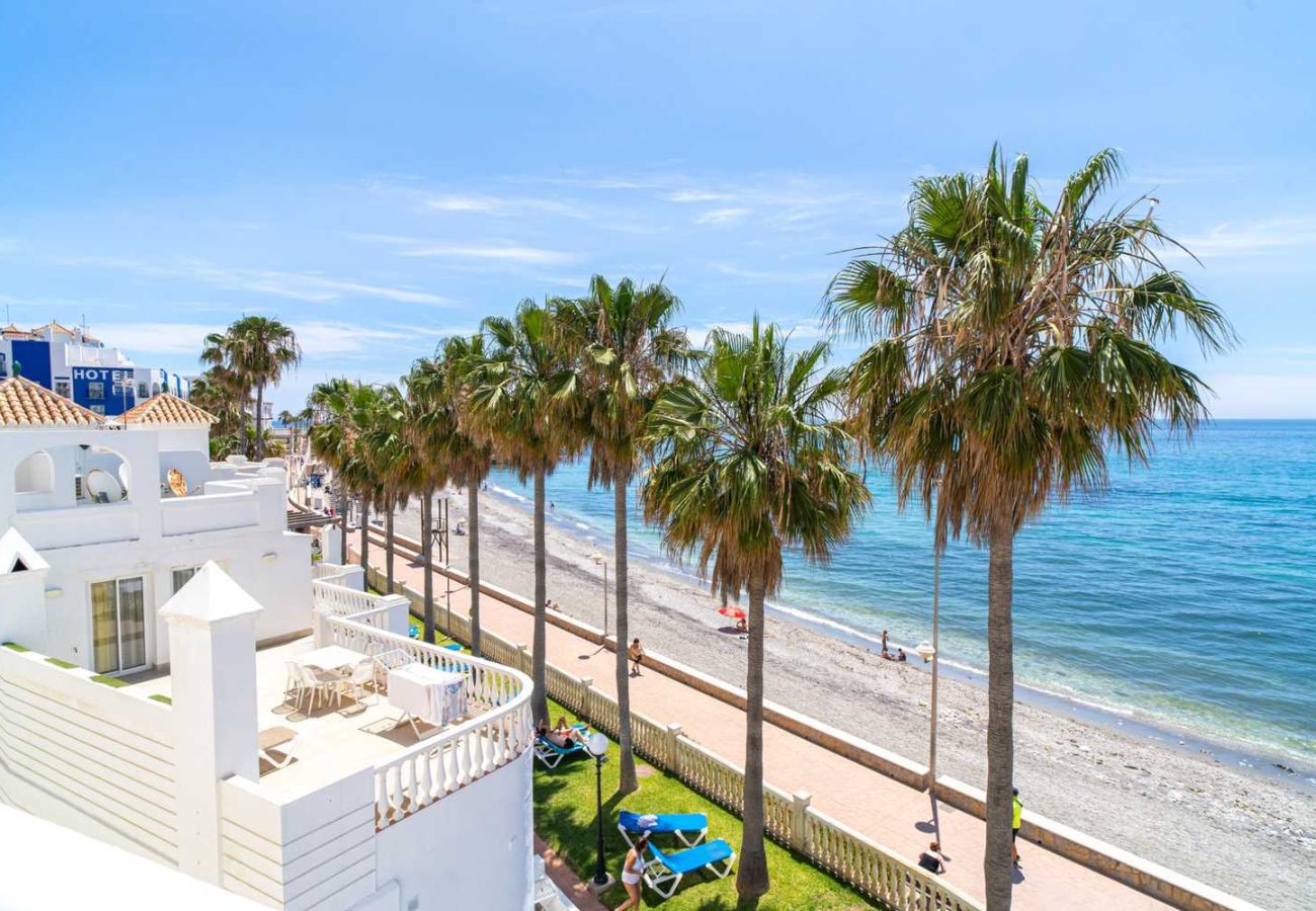 Ferienwohnung in Nerja - Stella Maris Beachfront 2J by Casasol 