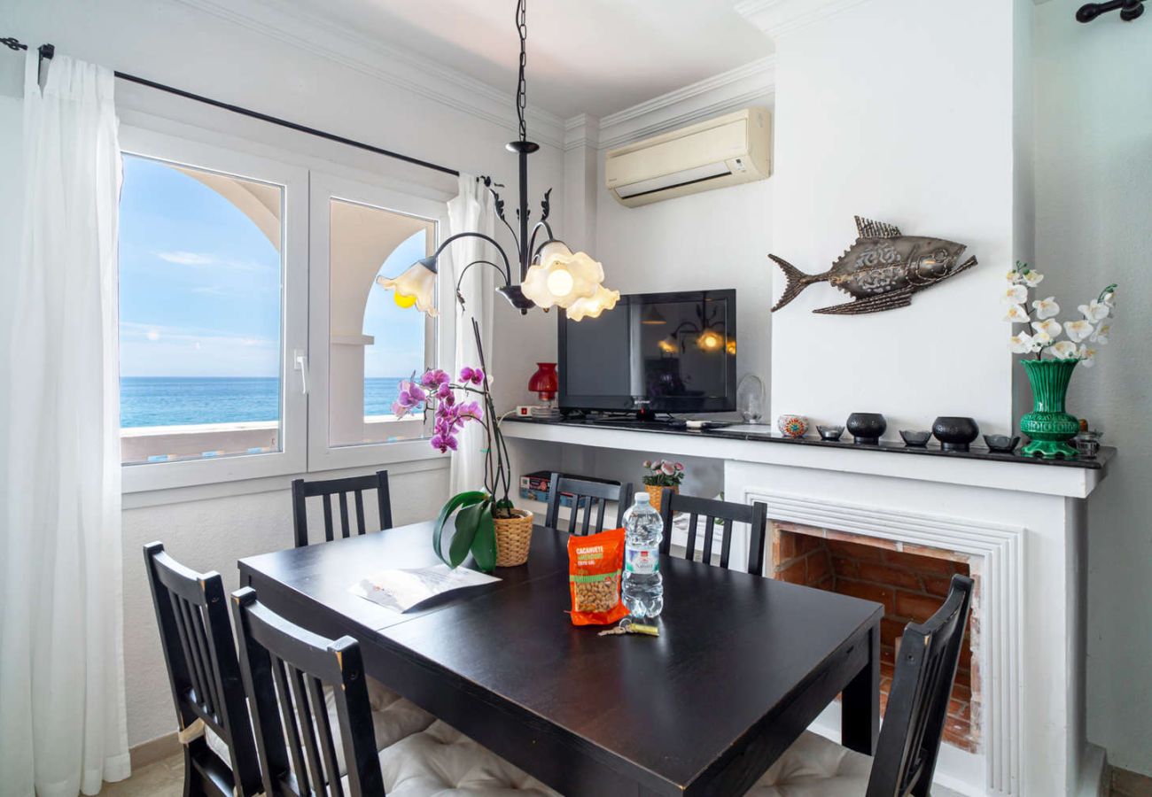 Ferienwohnung in Nerja - Stella Maris Beachfront 2J by Casasol 