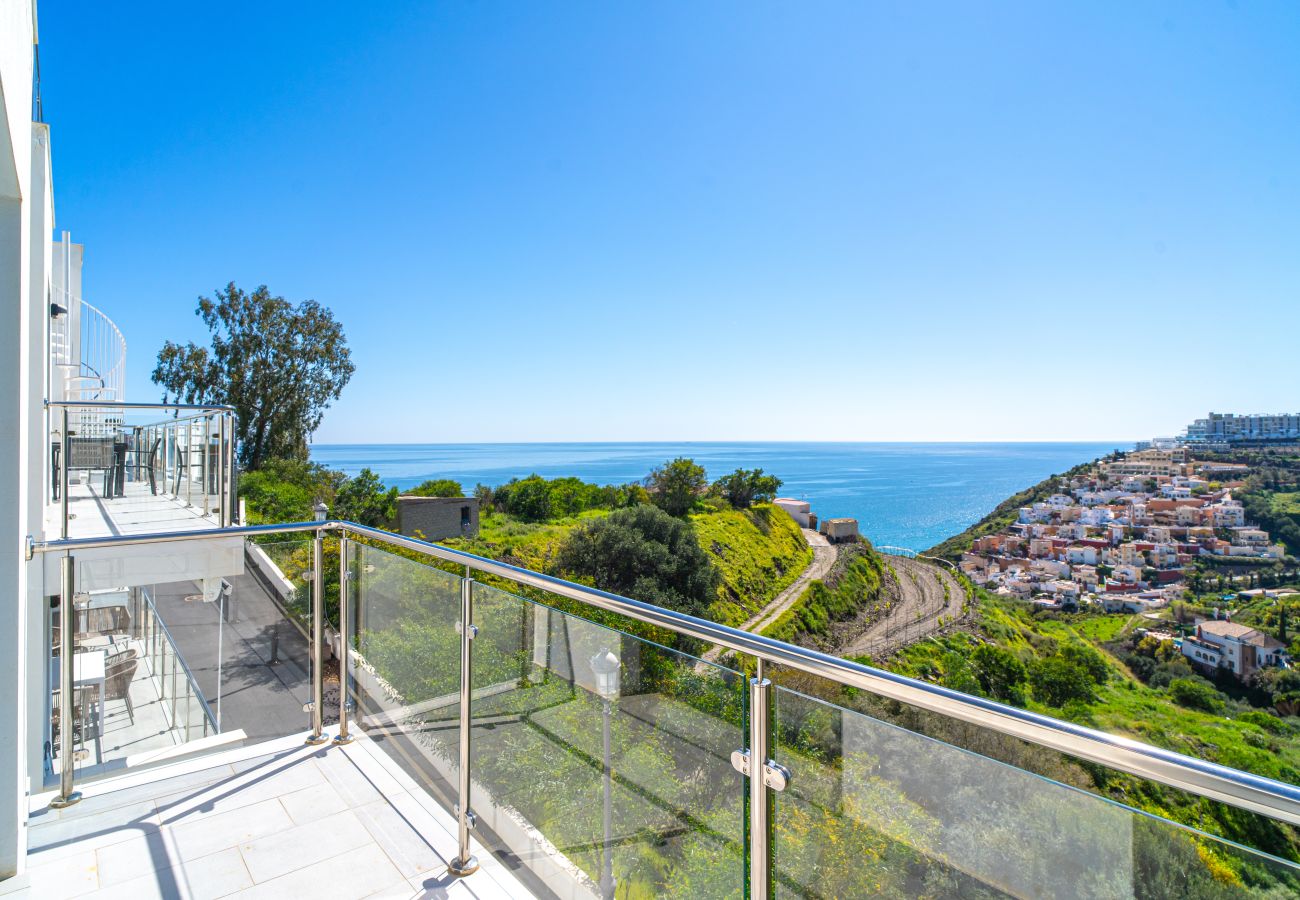 Ferienwohnung in Nerja - Penthouse Balcon del Mar 123 by Casasol 