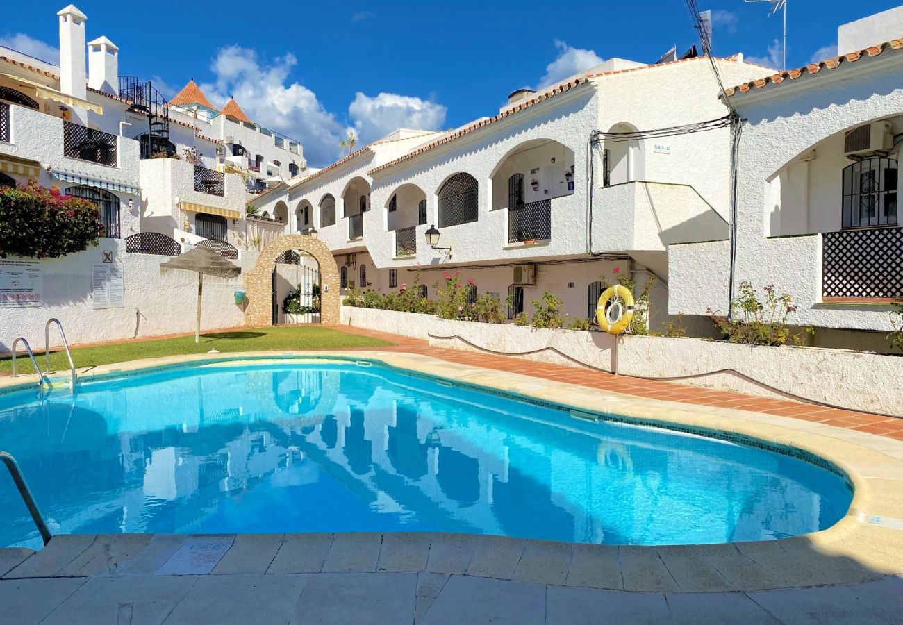 Ferienwohnung in Nerja - Verano Azul Seasun 90B by Casasol