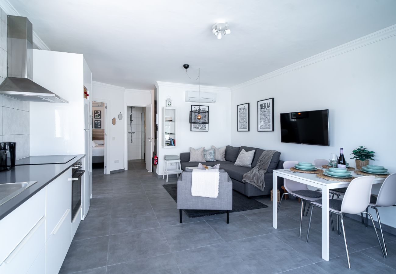 Ferienwohnung in Nerja - Sunny Vista Chimenea by Casasol