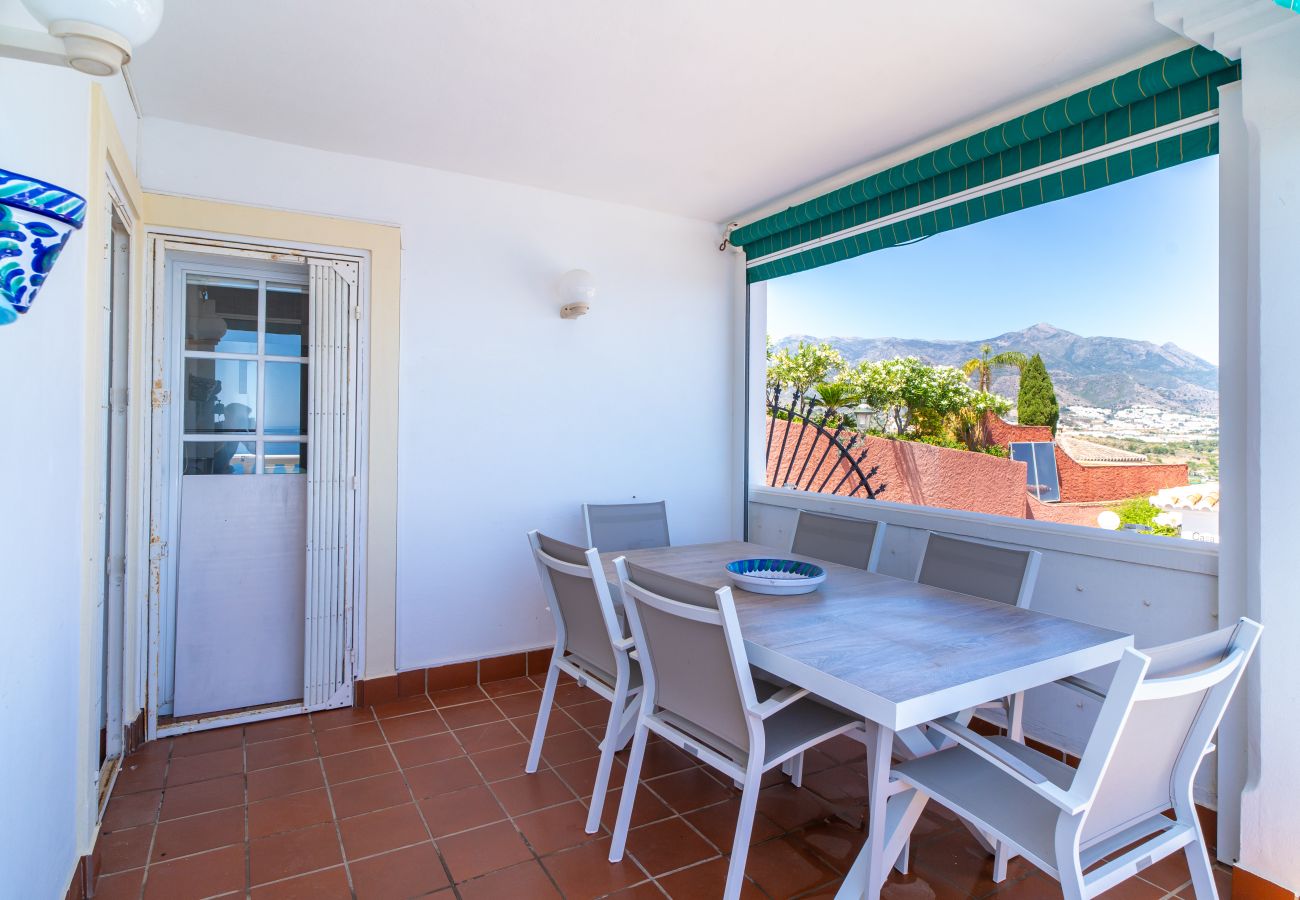 Villa in Nerja - Villa Vista Deluxe by Casasol