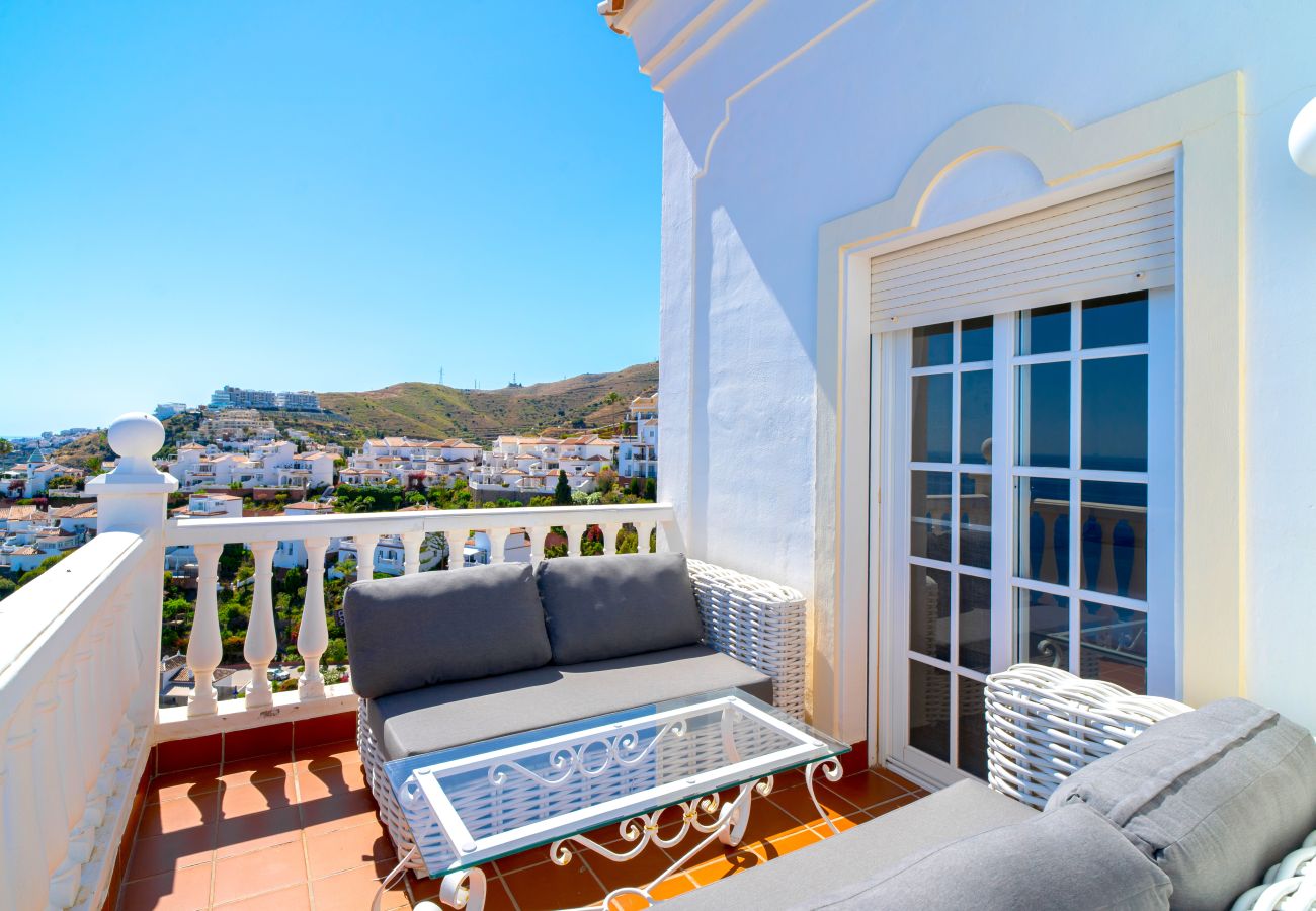 Villa in Nerja - Villa Vista Deluxe by Casasol