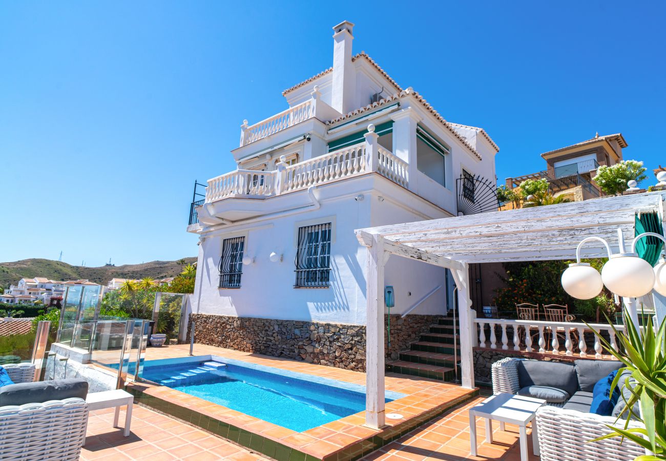 Villa in Nerja - Villa Vista Deluxe by Casasol
