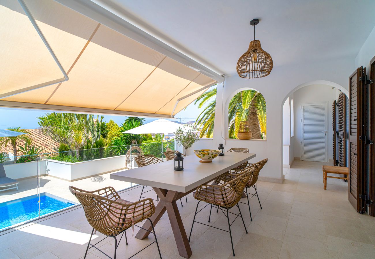 Villa in Nerja - Villa Grand Pool Terrace by Casasol