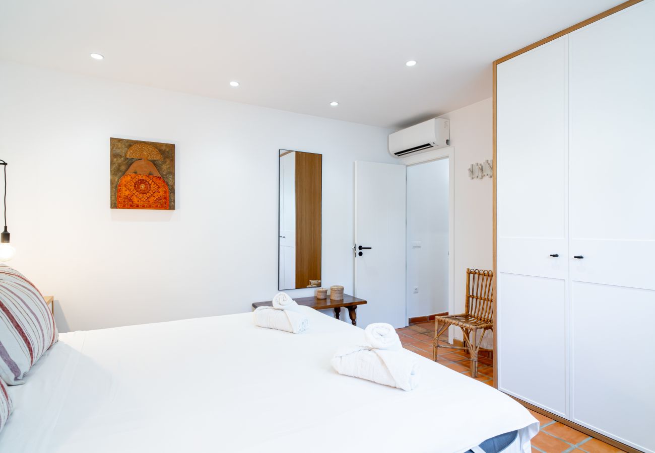 Villa in Nerja - Villa Grand Pool Terrace by Casasol