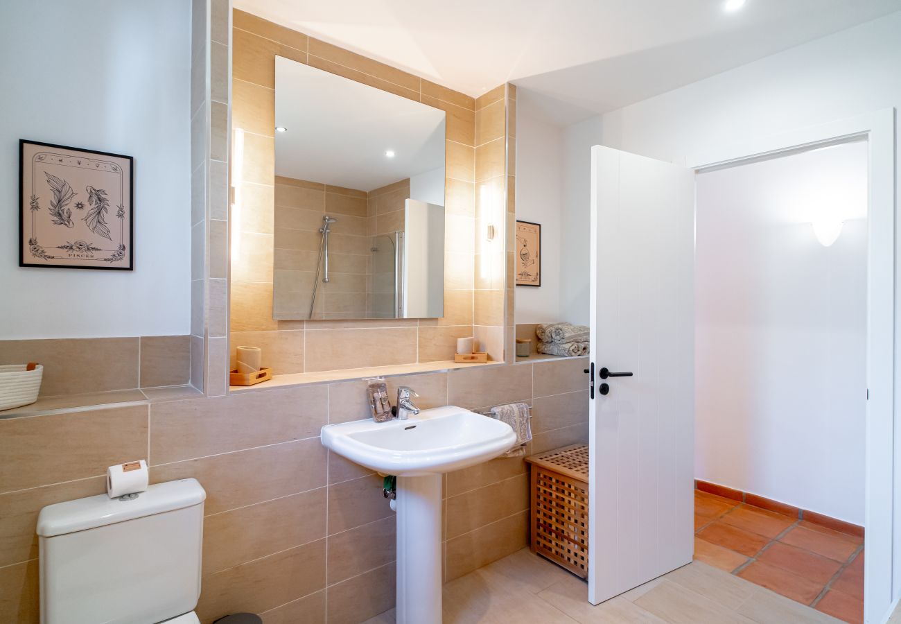 Villa in Nerja - Villa Grand Pool Terrace by Casasol