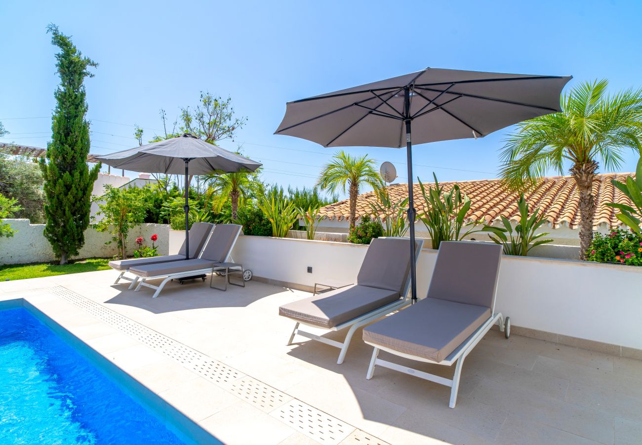 Villa in Nerja - Villa Grand Pool Terrace by Casasol