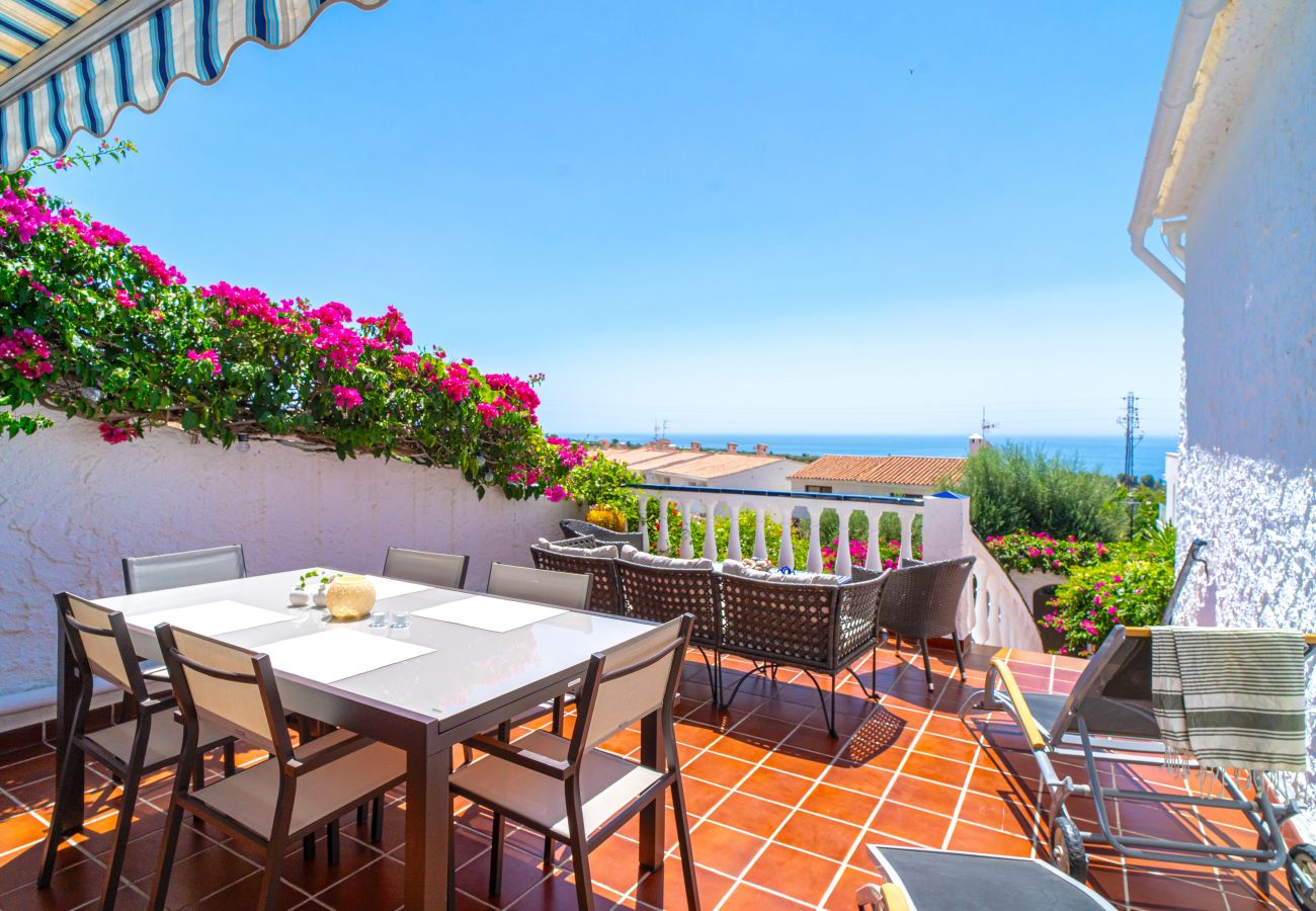 Doppelhaushälfte in Nerja - Capistrano Village Casa Corasol