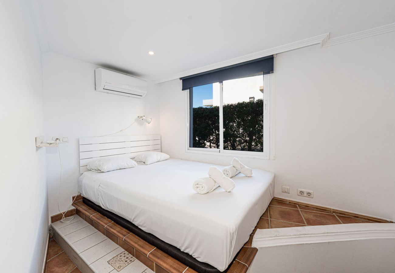 Ferienwohnung in Nerja - Stella Maris Nerja Beachfront Apartment, Sea View 