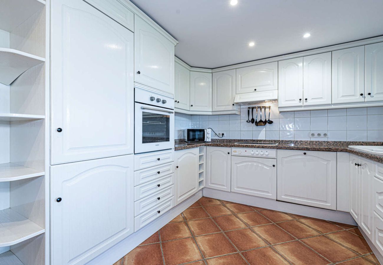 Ferienwohnung in Nerja - Stella Maris Nerja Beachfront Apartment, Sea View 