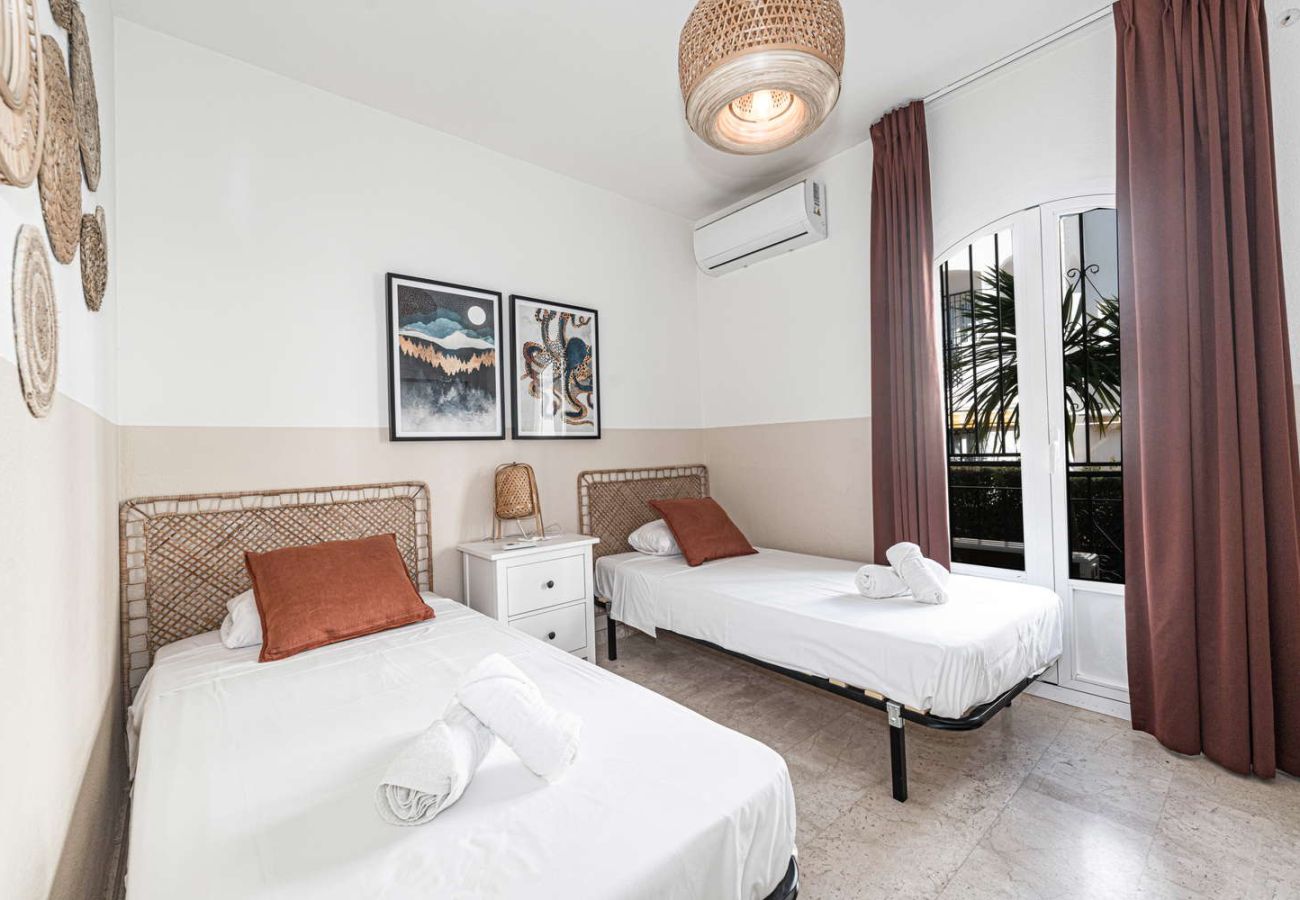 Ferienwohnung in Nerja - Casa Lena Verano Azul Nerja: Familien-Duplex mit Meerblick