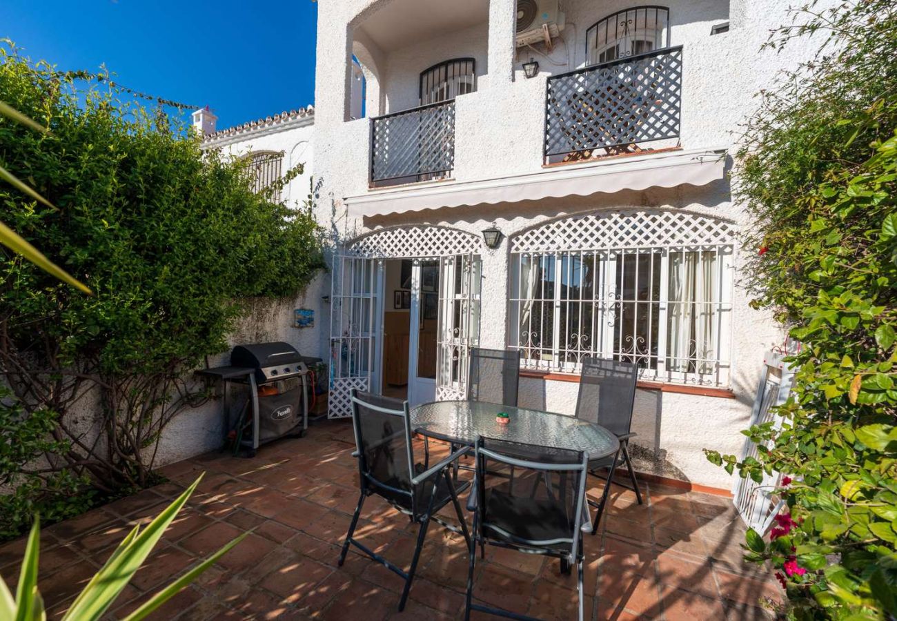 Ferienwohnung in Nerja - Casa Lena Verano Azul Nerja: Familien-Duplex mit Meerblick