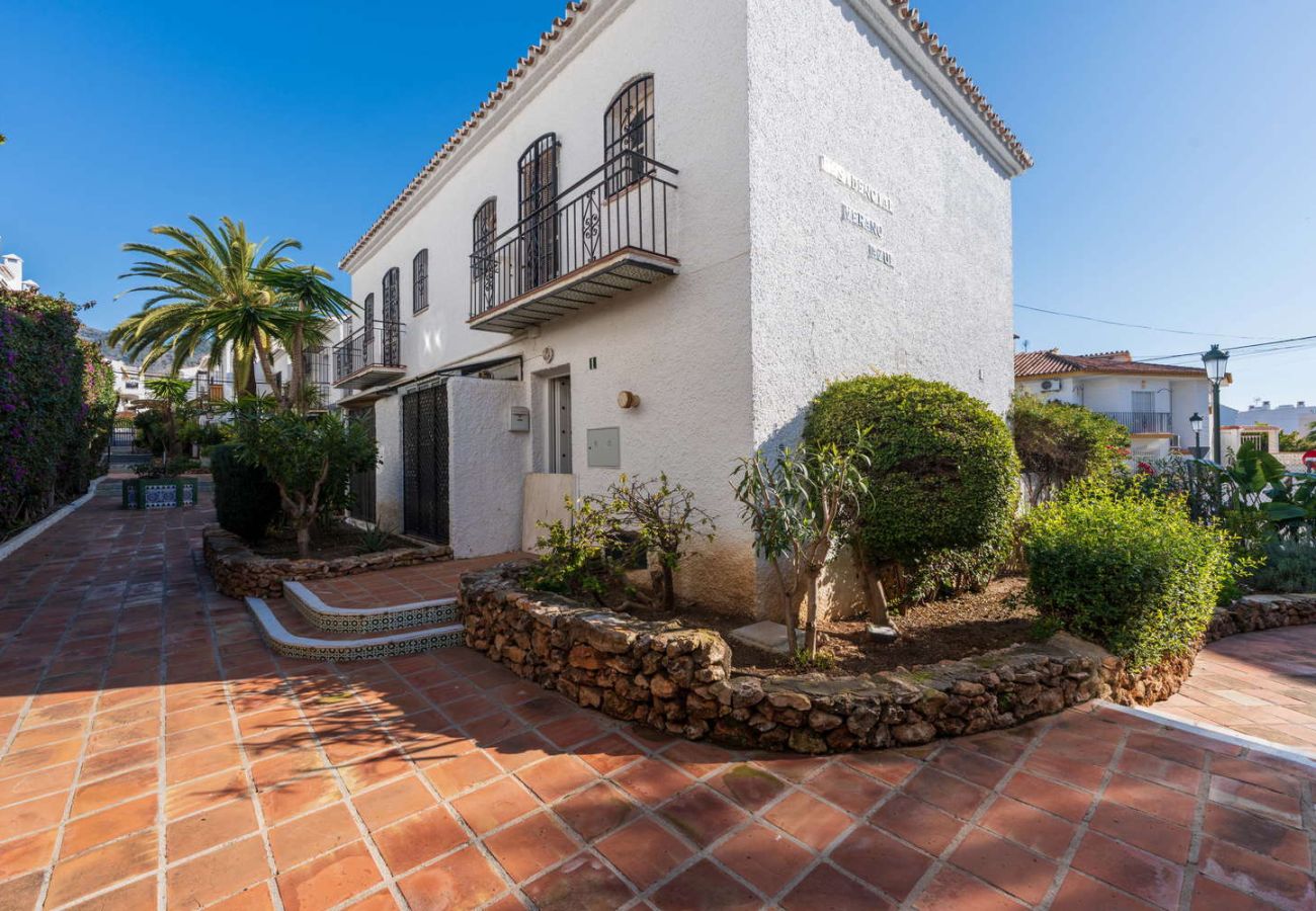 Ferienwohnung in Nerja - Casa Lena Verano Azul Nerja: Familien-Duplex mit Meerblick