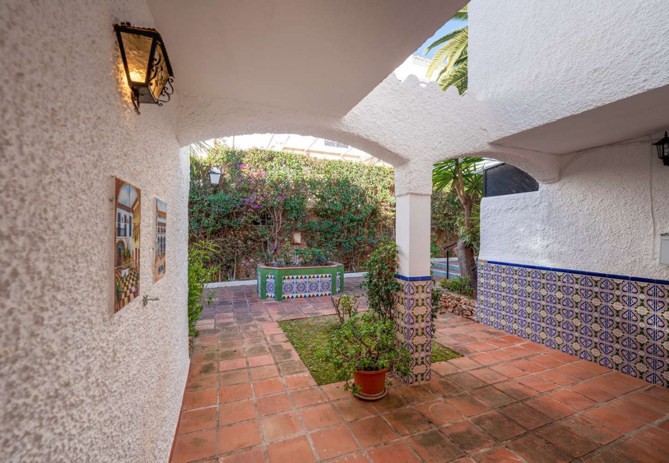 Ferienwohnung in Nerja - Casa Lena Verano Azul Nerja: Familien-Duplex mit Meerblick