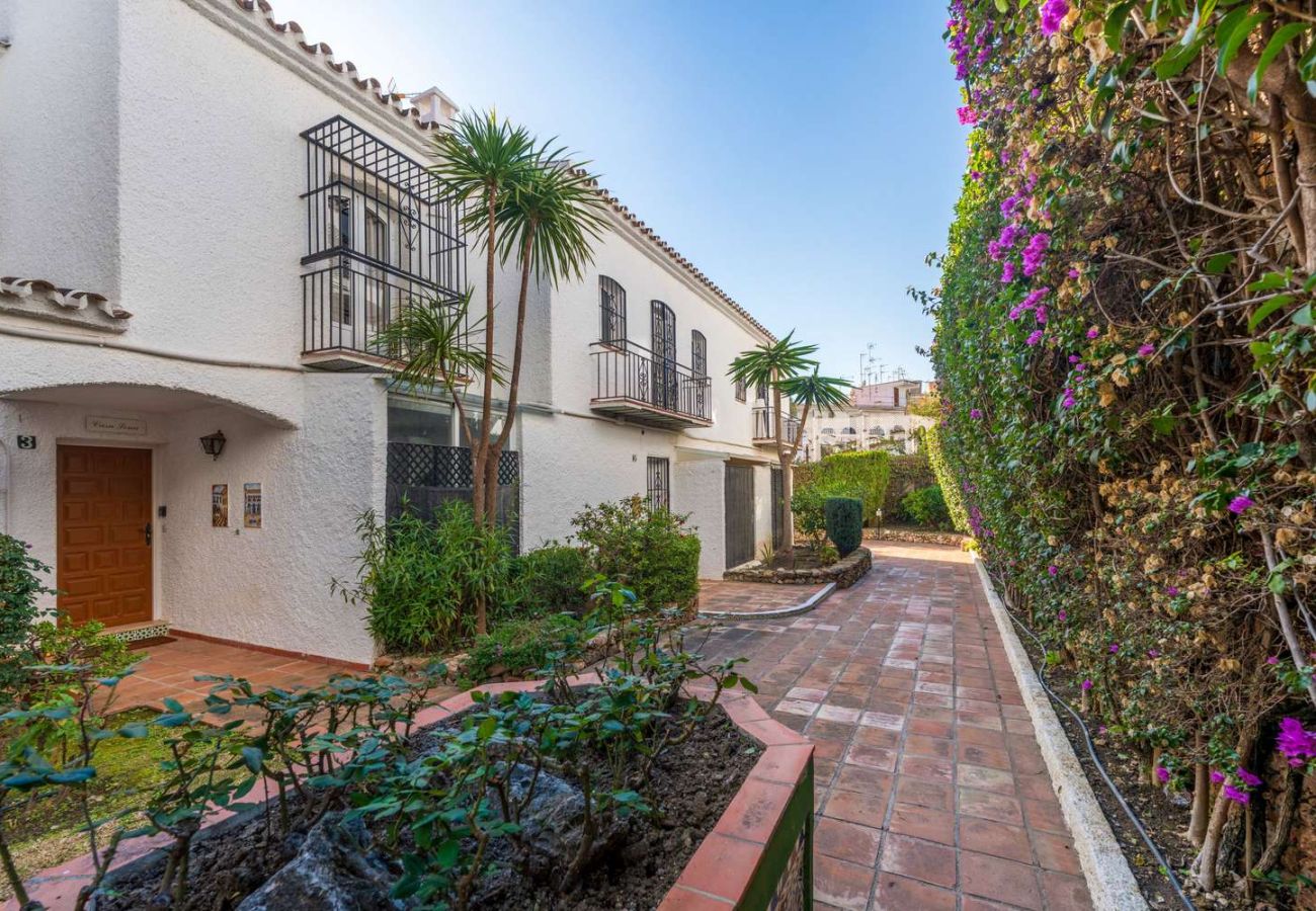 Ferienwohnung in Nerja - Casa Lena Verano Azul Nerja: Familien-Duplex mit Meerblick