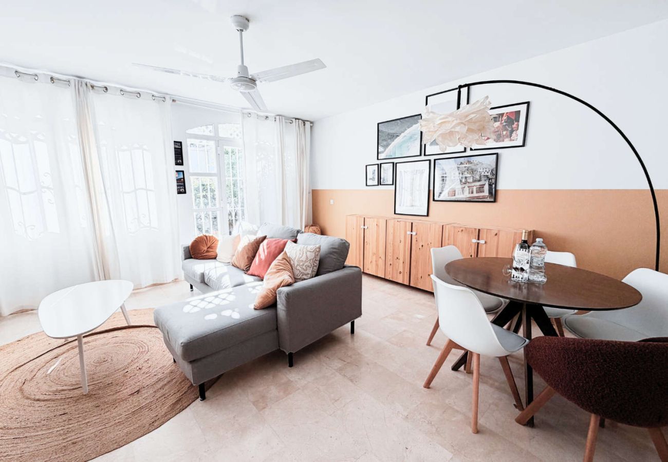 Ferienwohnung in Nerja - Casa Lena Verano Azul Nerja: Familien-Duplex mit Meerblick