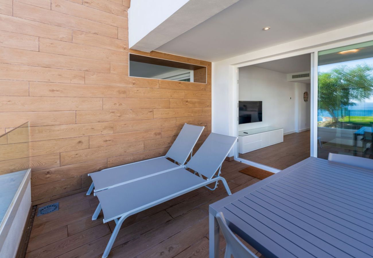 Ferienwohnung in Torrox Costa - Isea Calaceite 1111: Luxus-Apartment mit Meer- und Poolblick