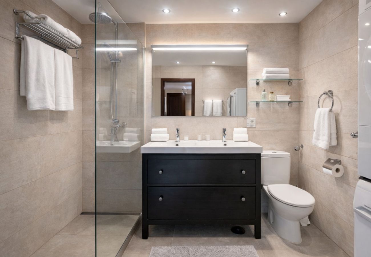 Doppelhaushälfte in Nerja - Casa Lavanda – Ferienhaus in Nerja mit Meerblick und Pool